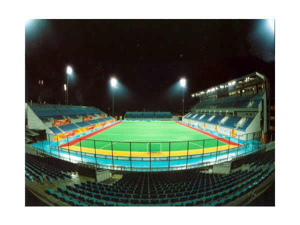 曲棍球場照明設計 曲棍球場照明設計